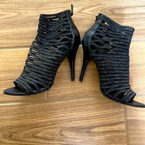 Zigisoho- Black sparkle rhinestone lattice heels- Womens size 8.5